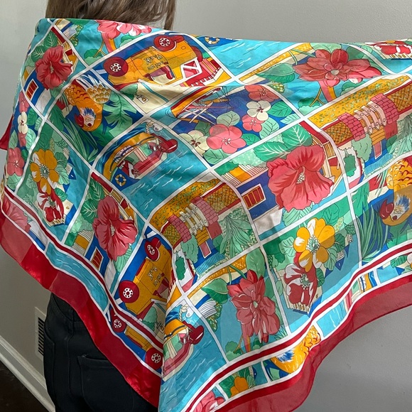 NWOT Gorgeous Italian red silk scarf - Picture 4 of 11